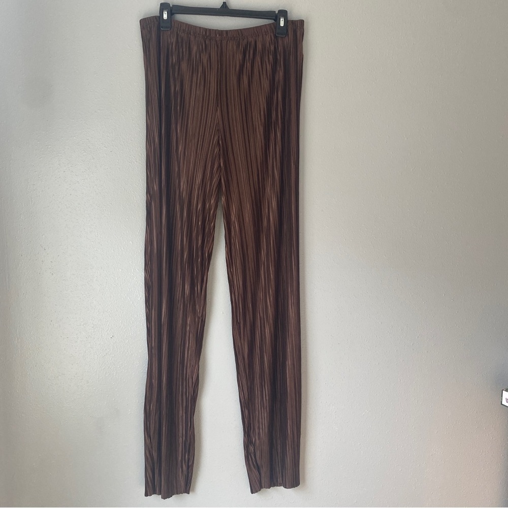 NWT pleated wide leg trousers Size 12